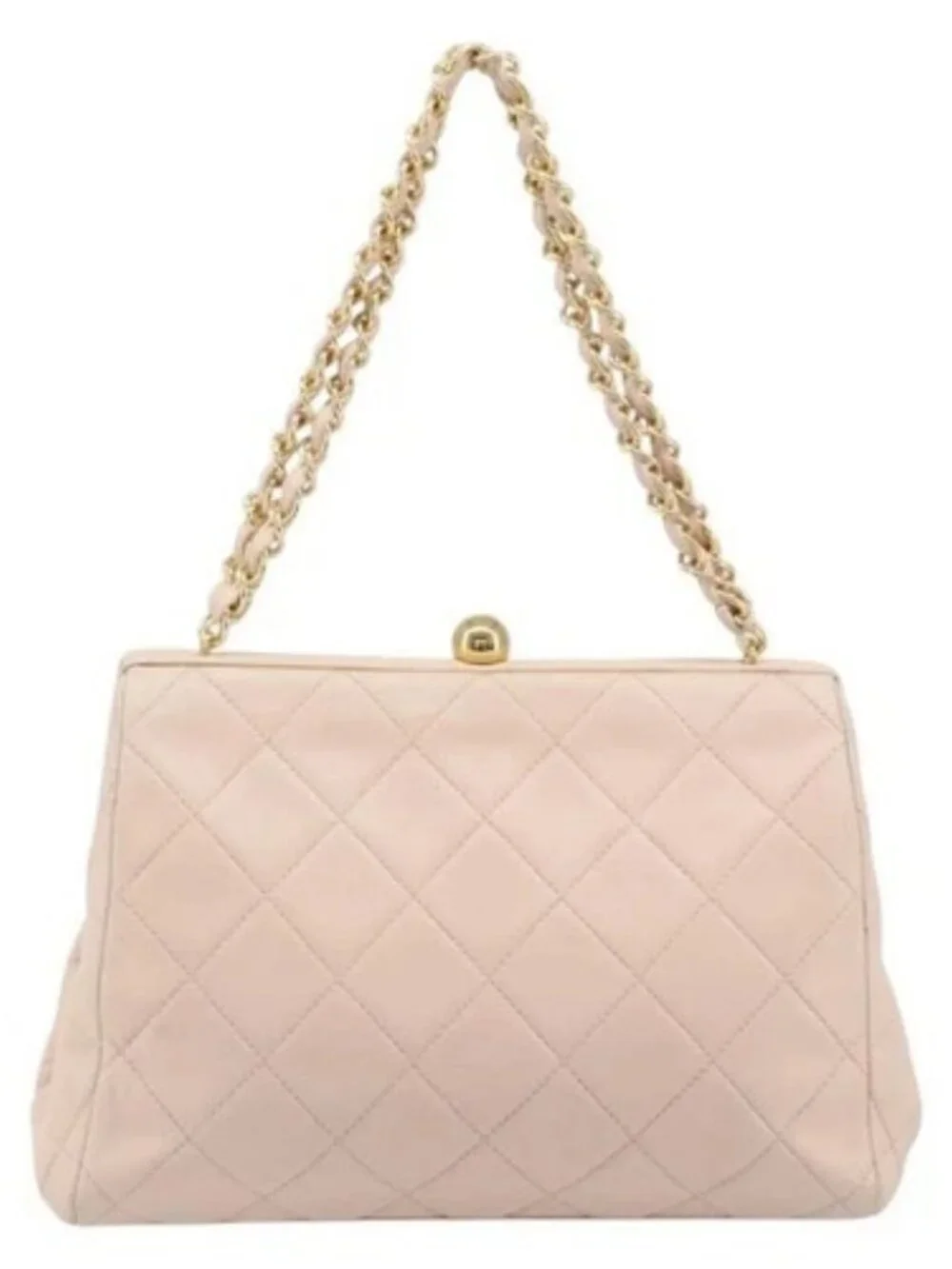 CHANEL brand	chanel color	pink